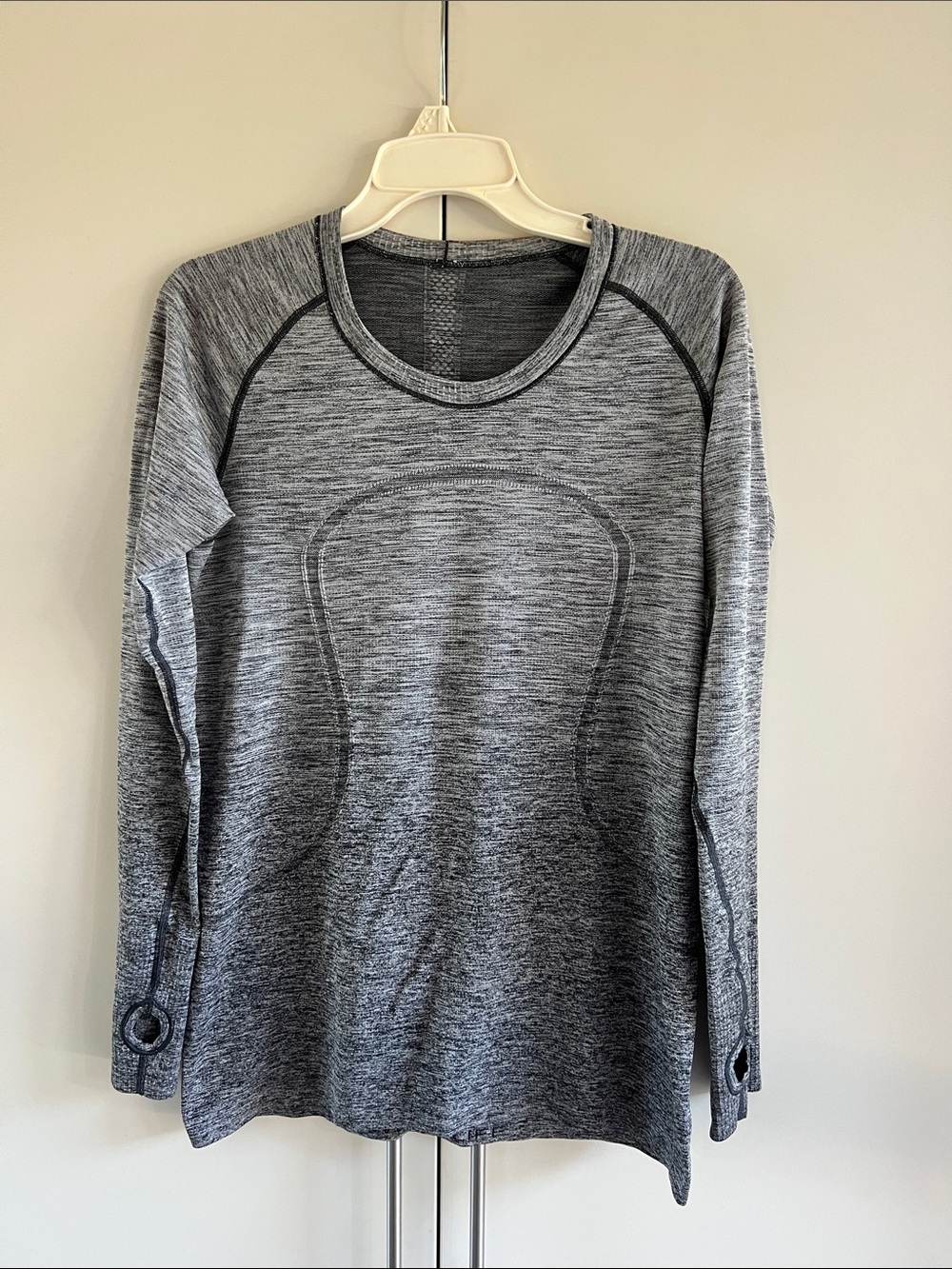 Lululemon Swiftly Tech Long Sleeve Crew